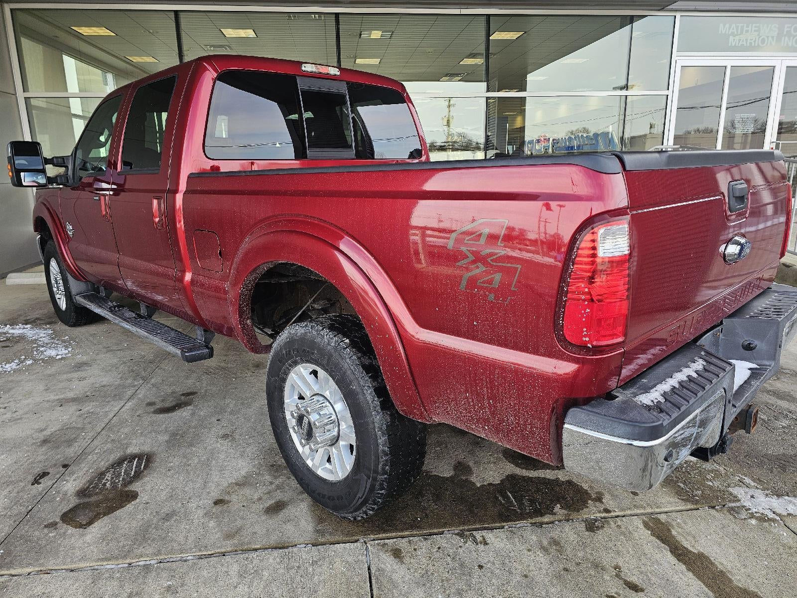 2015 Ford Super Duty F-350 SRW Lariat