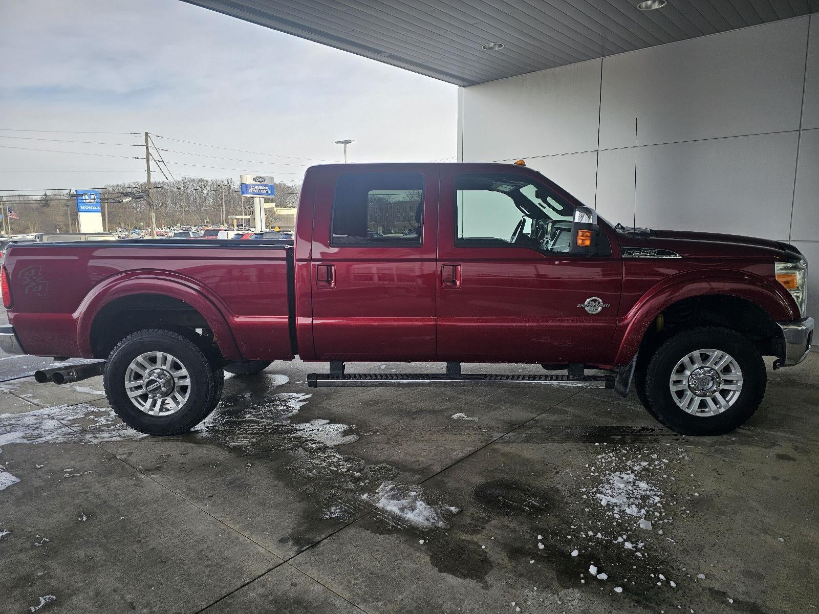 2015 Ford Super Duty F-350 SRW Lariat
