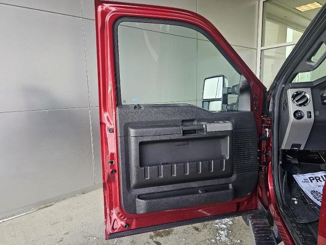 2015 Ford Super Duty F-350 SRW Lariat