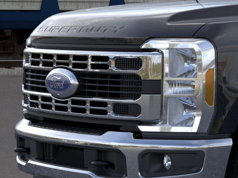 2026 Ford Super Duty F-350 DRW XLT