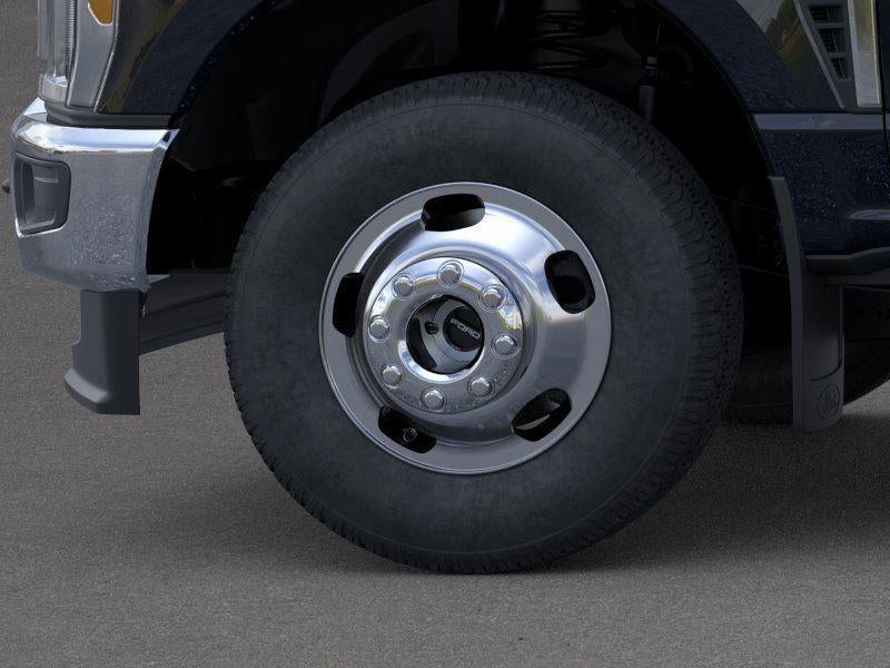 2026 Ford Super Duty F-350 DRW XLT