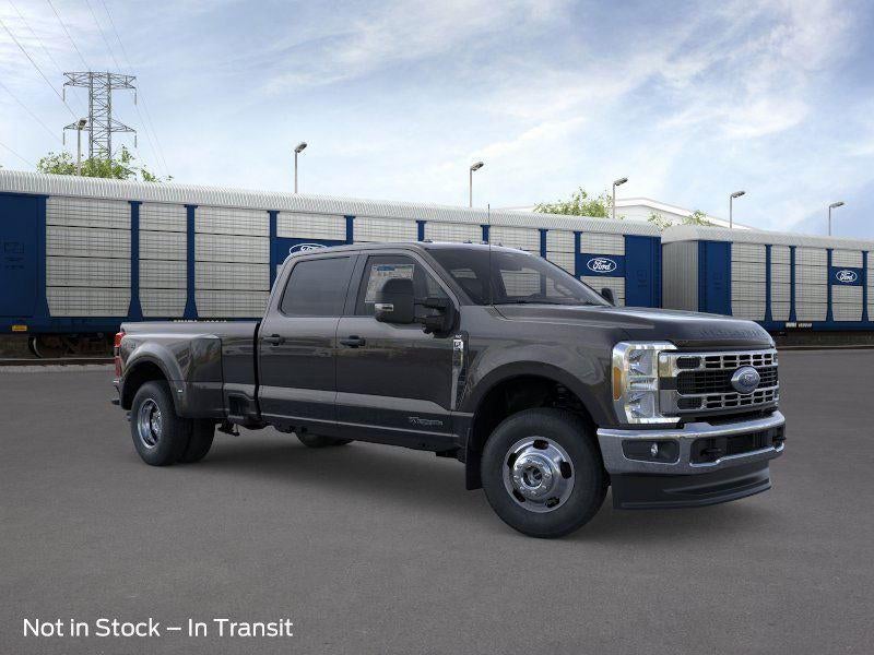 2026 Ford Super Duty F-350 DRW XLT