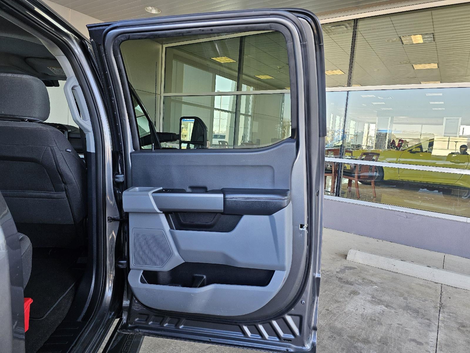 2025 Ford Super Duty F-350 DRW XLT