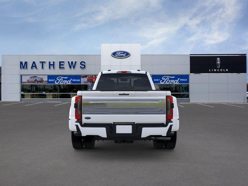 2026 Ford Super Duty F-450 DRW Platinum