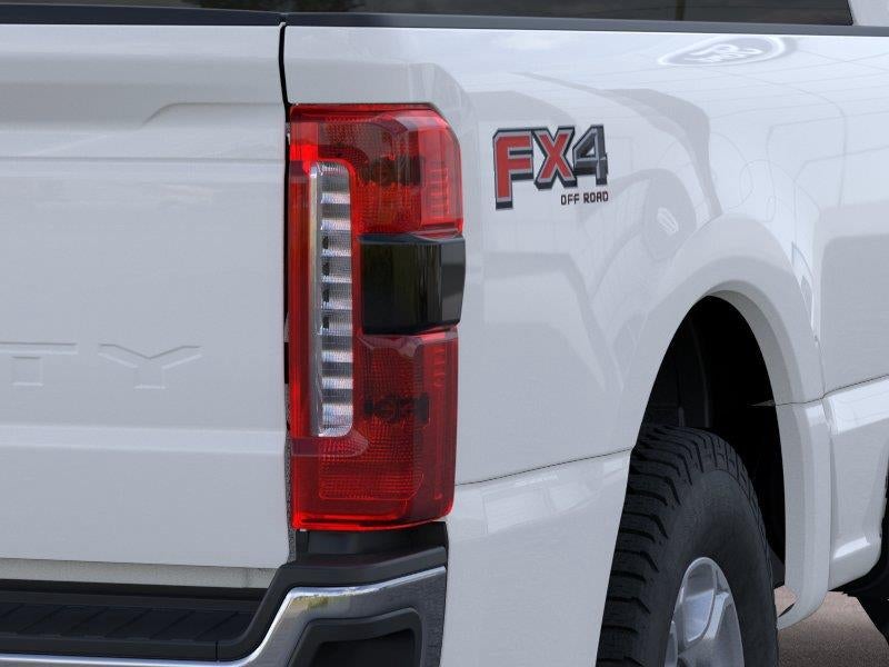 2026 Ford Super Duty F-350 XLT
