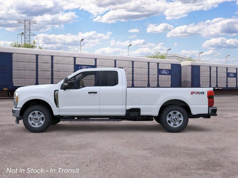 2026 Ford Super Duty F-350 XLT
