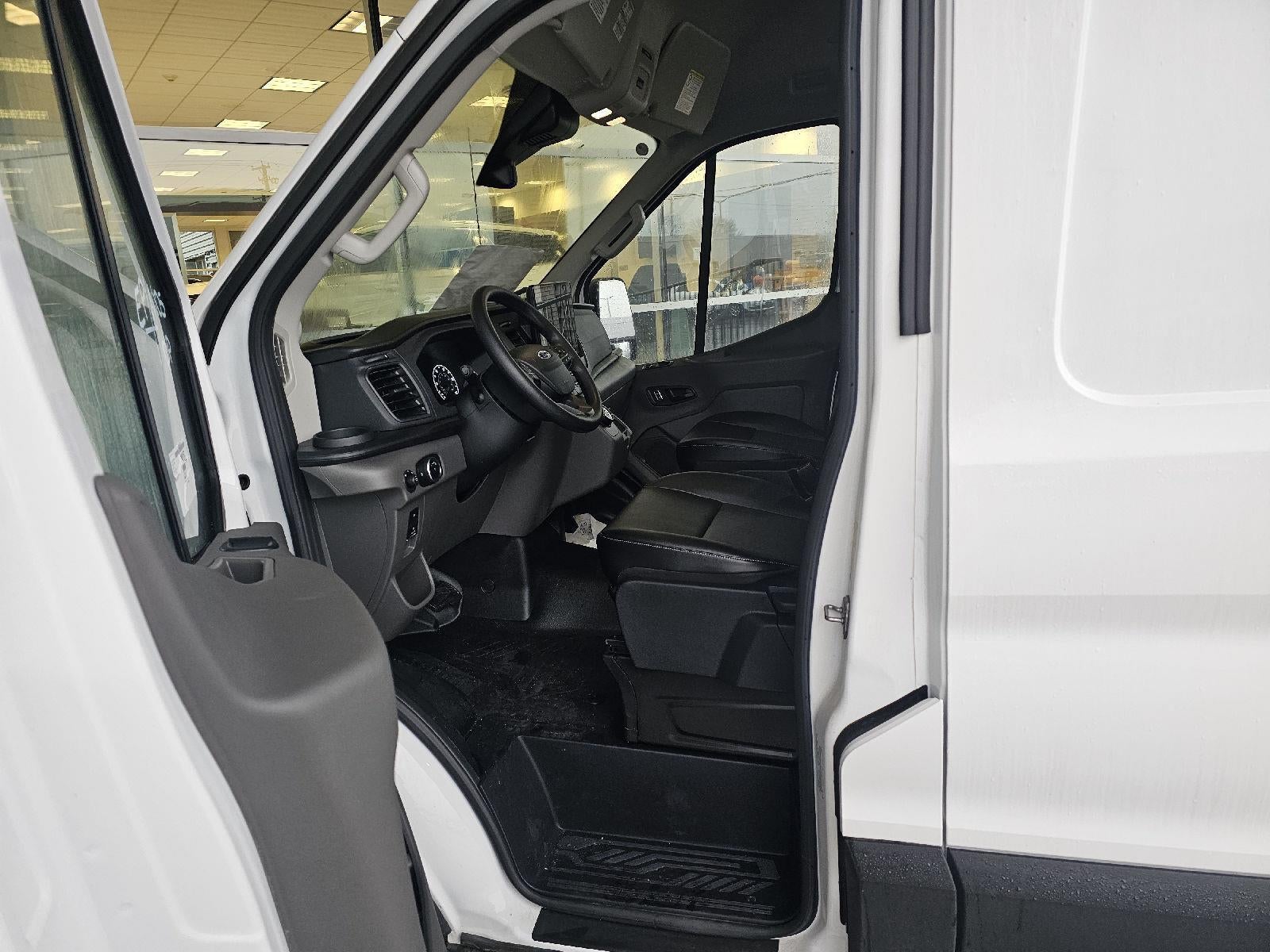 2023 Ford E-Transit 350