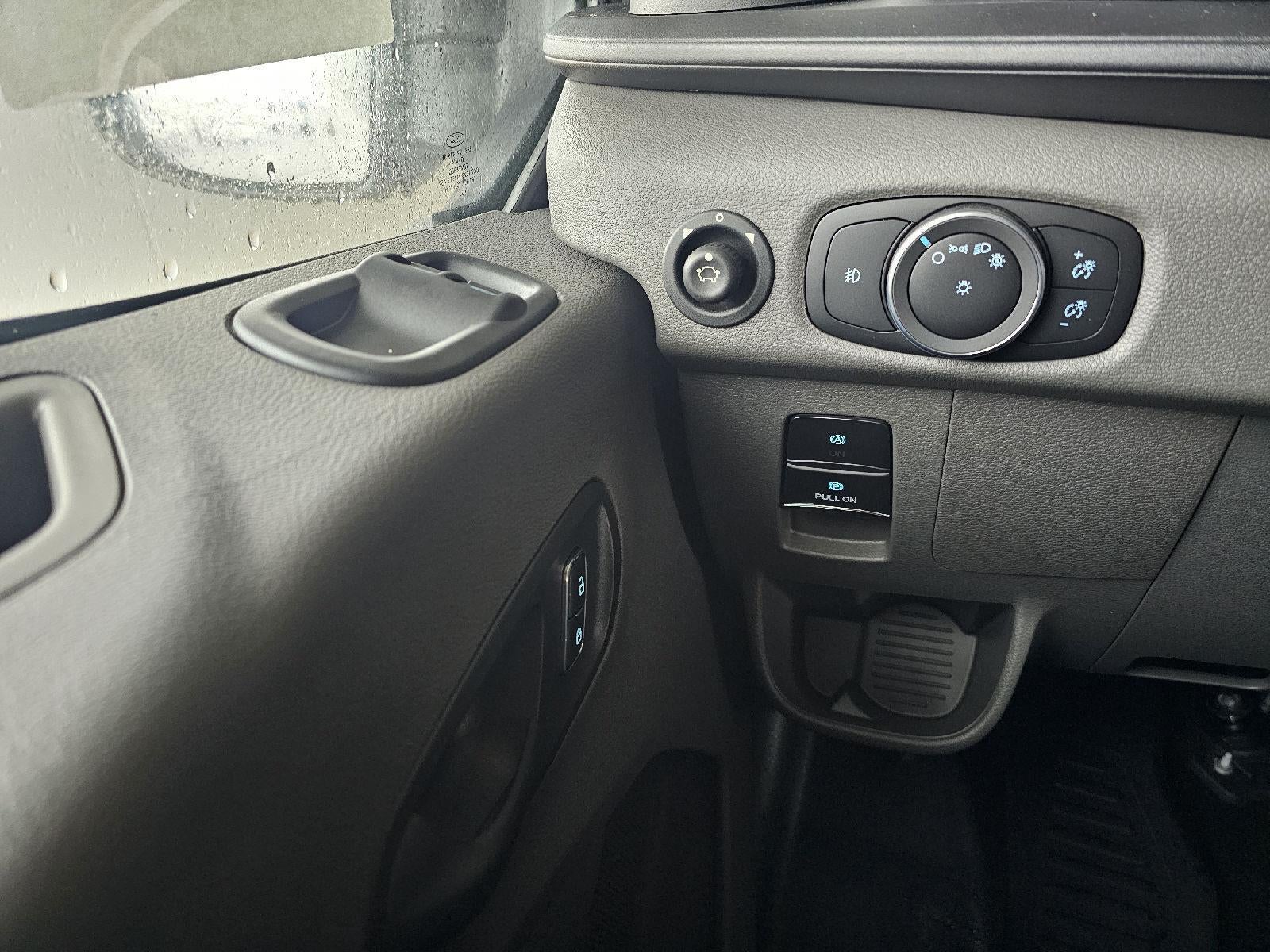 2023 Ford E-Transit 350