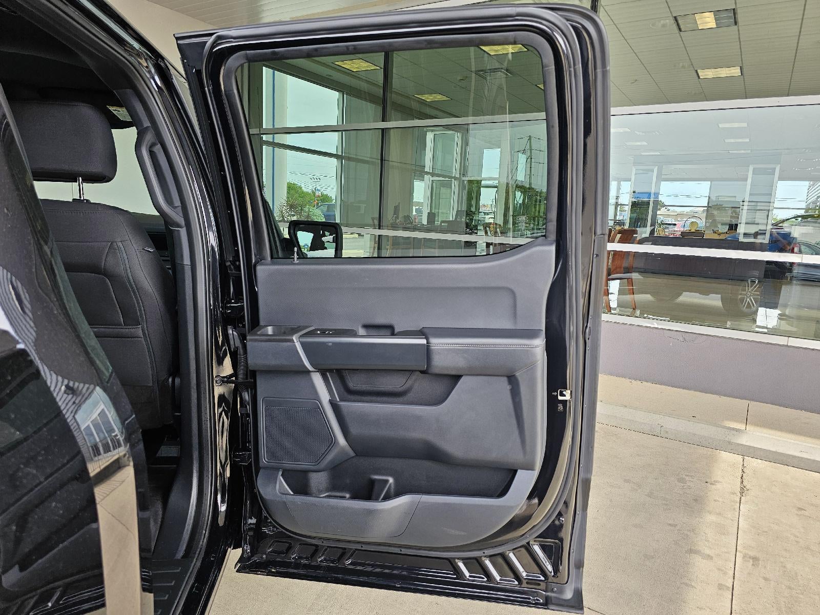 2023 Ford F-150 XL STX