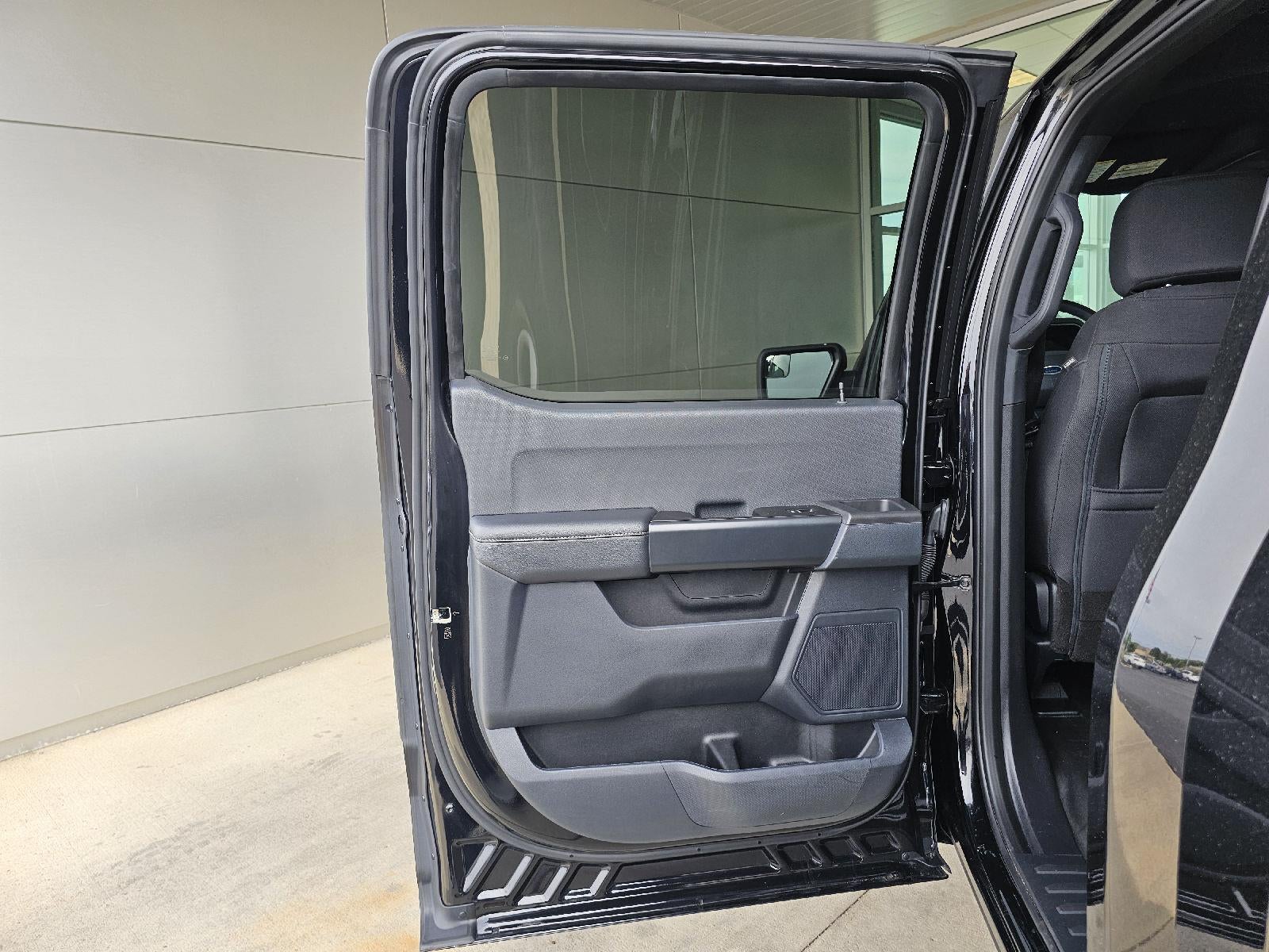 2023 Ford F-150 XL STX