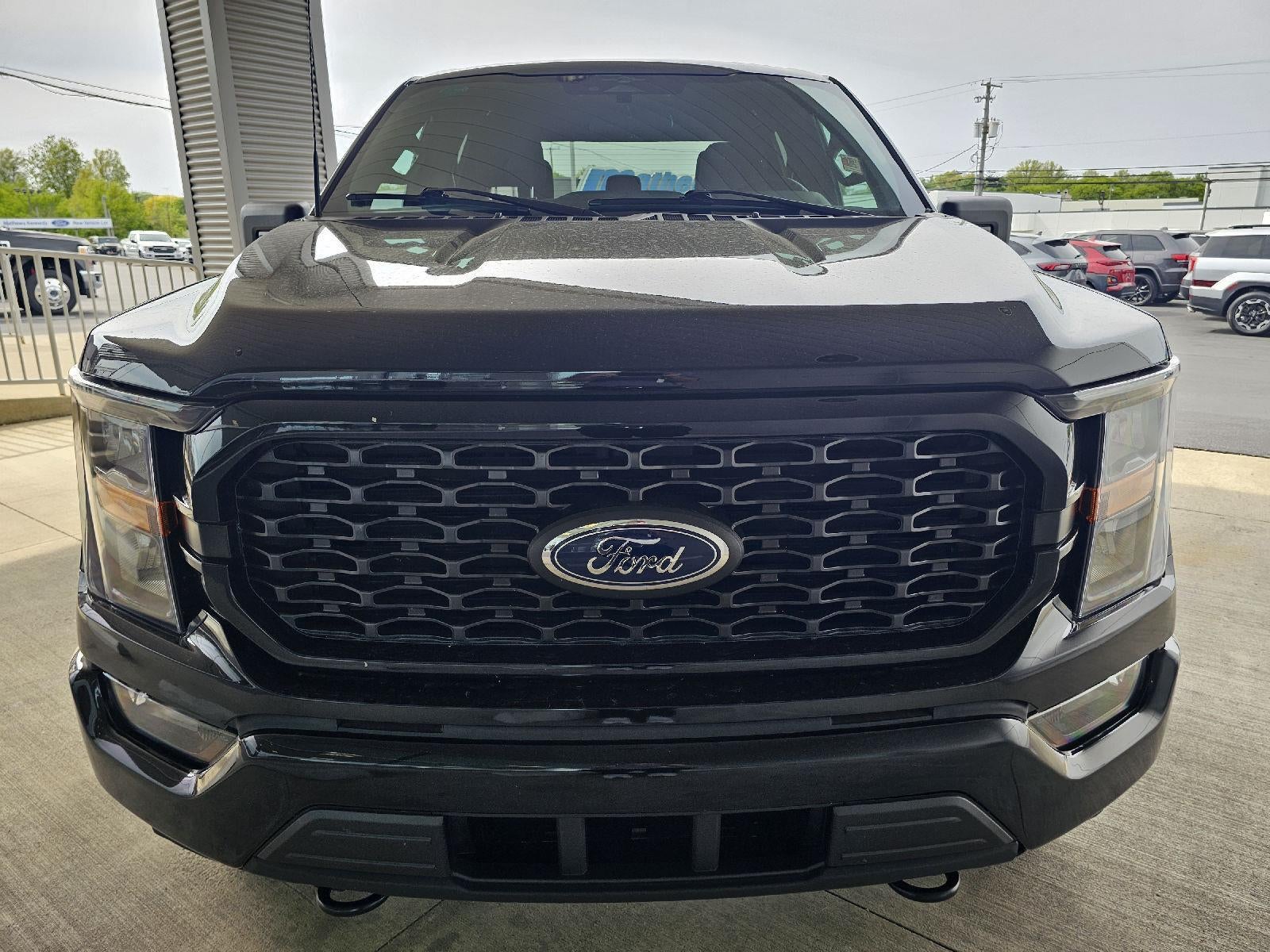 2023 Ford F-150 XL STX