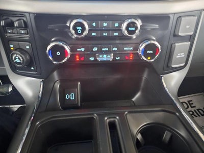 2022 Ford F-150 Base