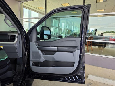 2025 Ford Super Duty F-350 XLT