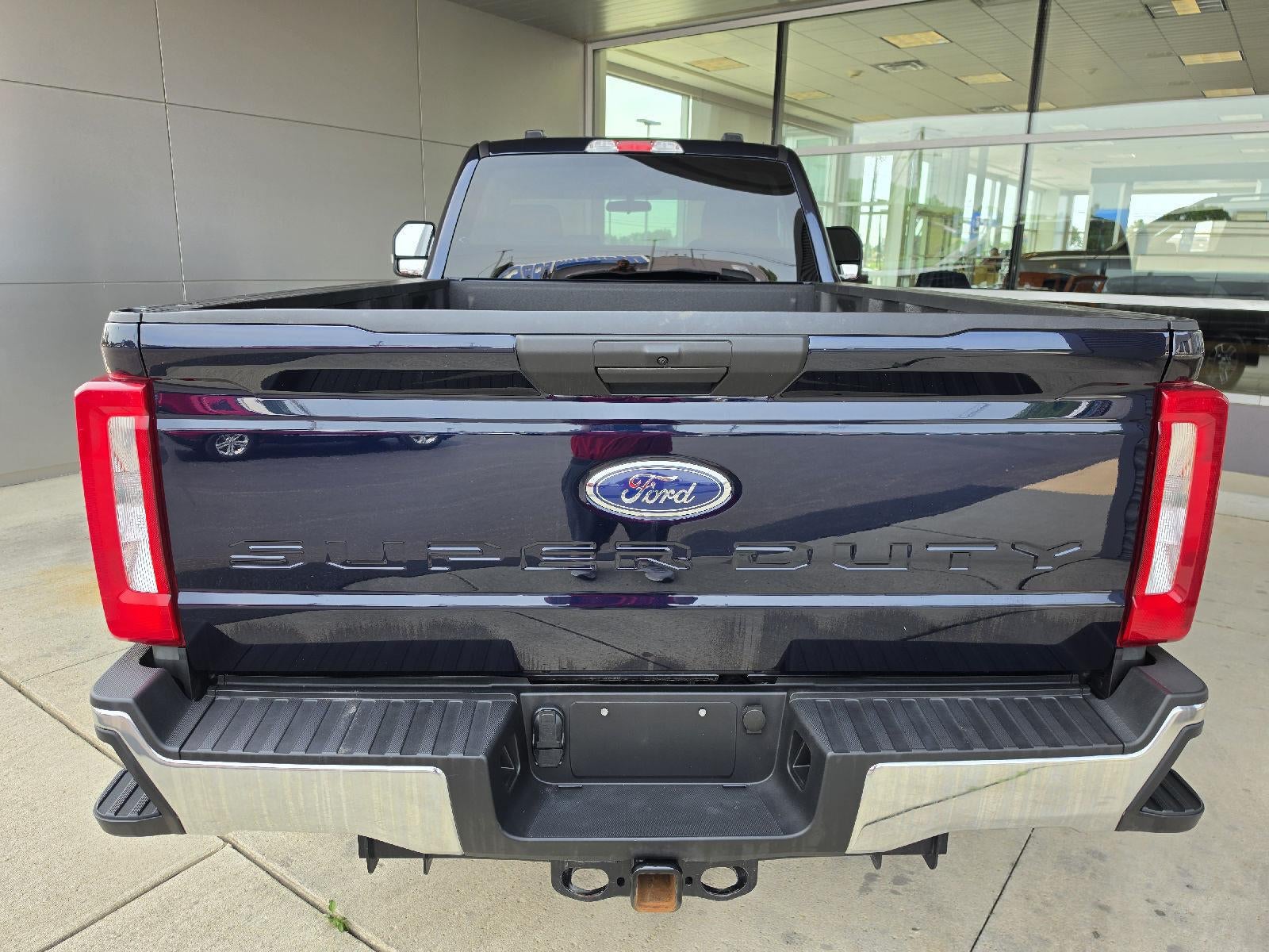 2025 Ford Super Duty F-350 XLT