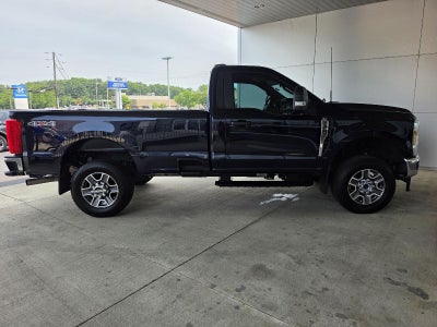2025 Ford Super Duty F-350 XLT