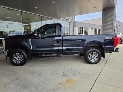 2025 Ford Super Duty F-350 XLT