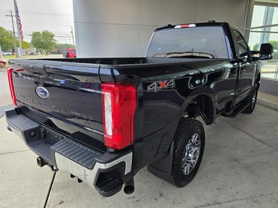 2025 Ford Super Duty F-350 XLT