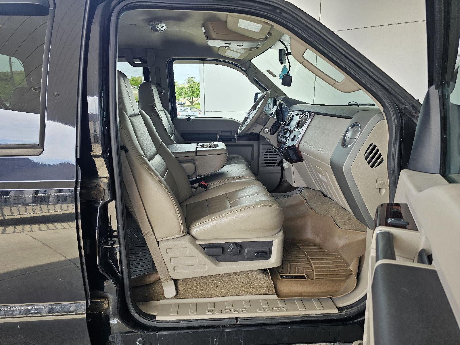 2008 Ford Super Duty F-350 DRW Lariat