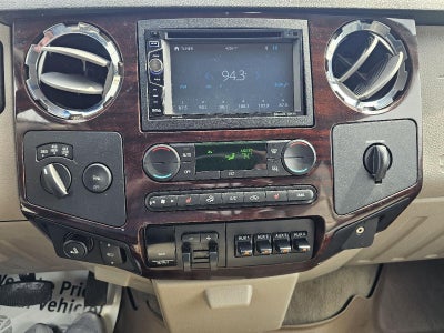2008 Ford Super Duty F-350 DRW Lariat