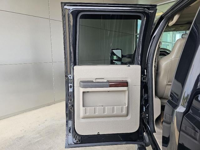 2008 Ford Super Duty F-350 DRW Lariat