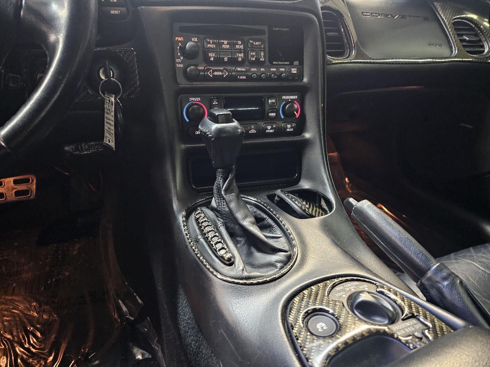 2001 Chevrolet Corvette Base