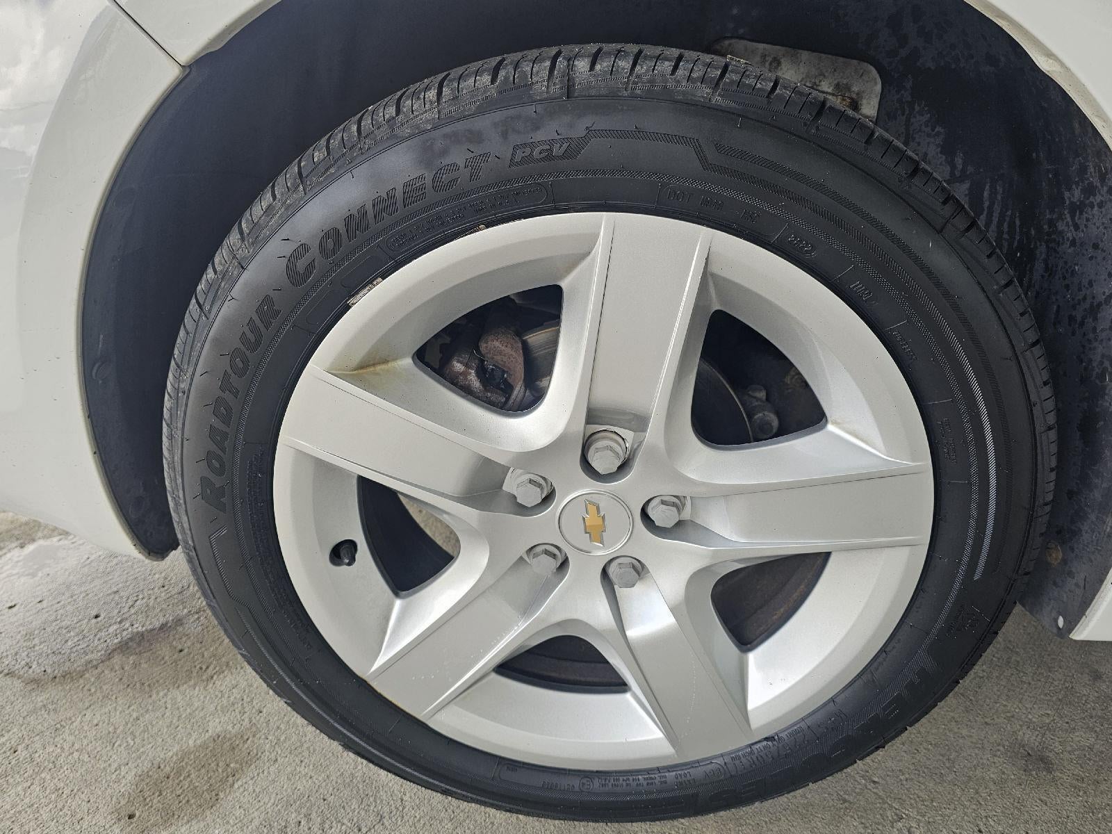 2011 Chevrolet Malibu LS w/1FL