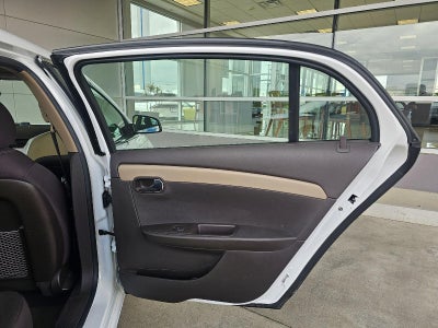 2011 Chevrolet Malibu LS w/1FL