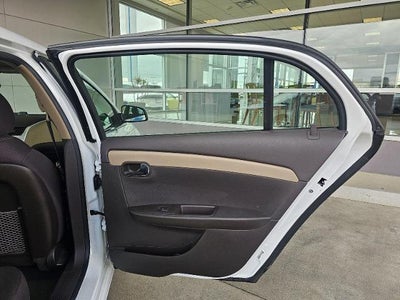 2011 Chevrolet Malibu LS w/1FL