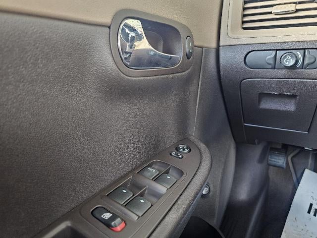 2011 Chevrolet Malibu LS w/1FL