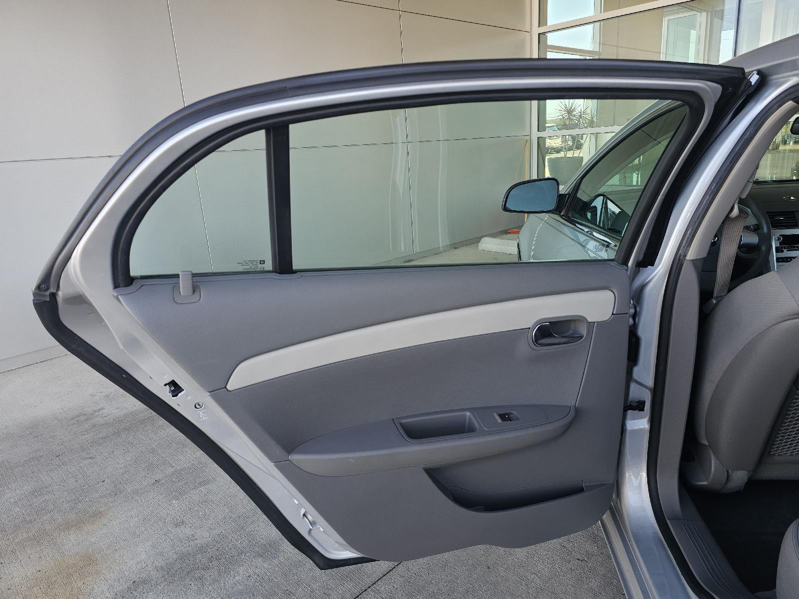 2011 Chevrolet Malibu LS w/1FL