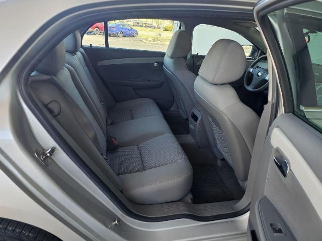 2011 Chevrolet Malibu LS w/1FL