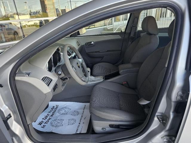 2011 Chevrolet Malibu LS w/1FL