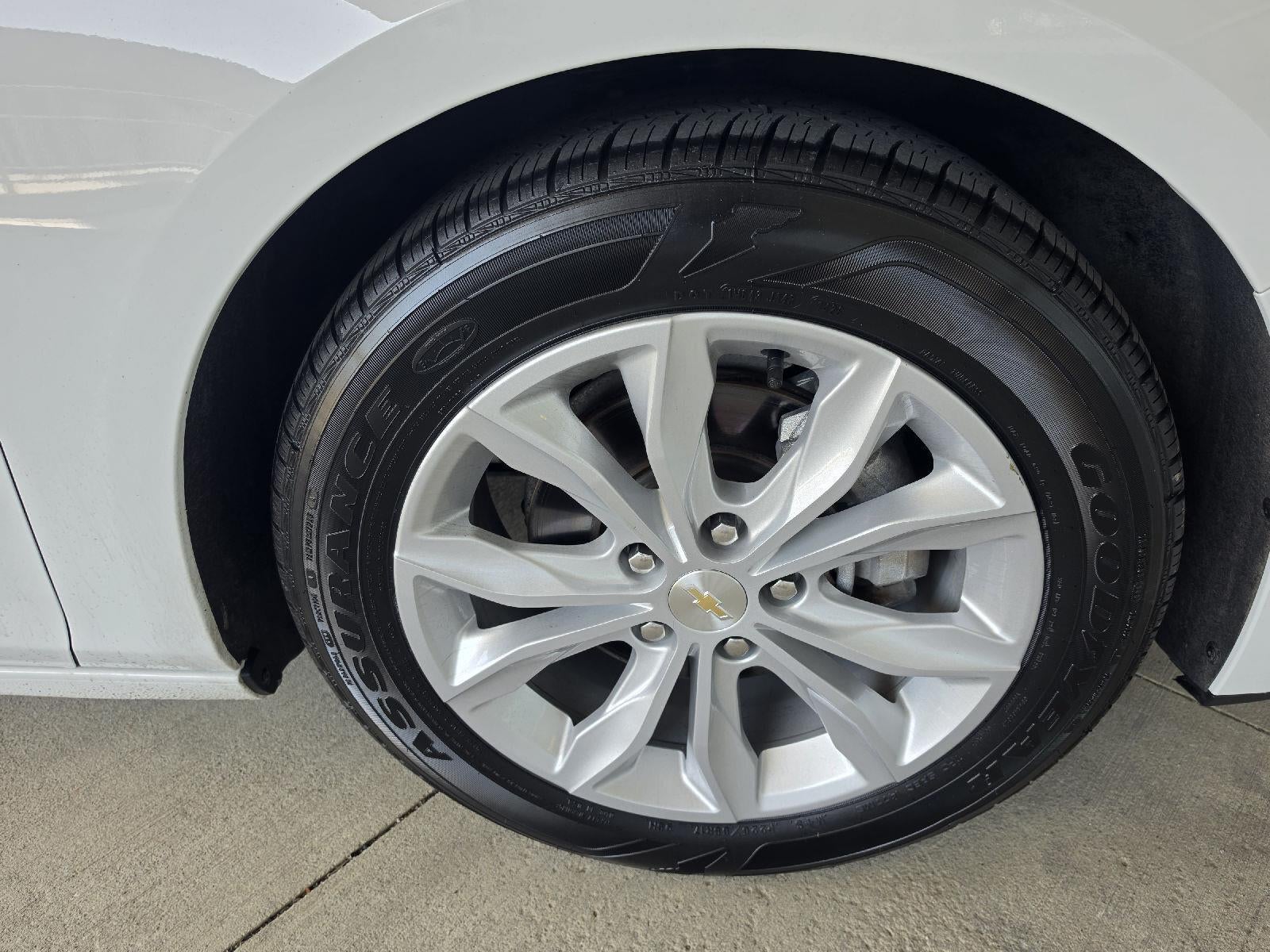2025 Chevrolet Malibu LT