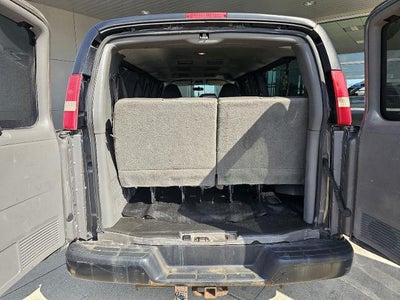 2012 Chevrolet Express Passenger 1LS