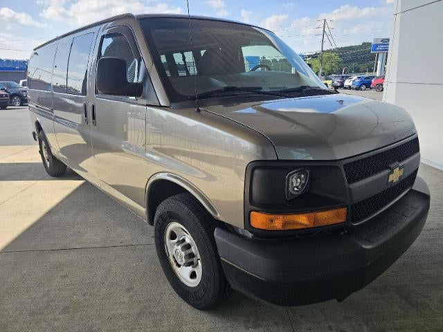 2012 Chevrolet Express Passenger 1LS