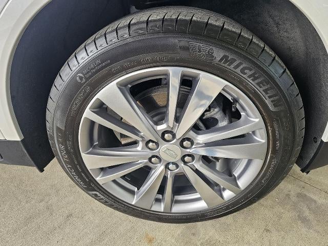 2024 Cadillac XT5 AWD Premium Luxury