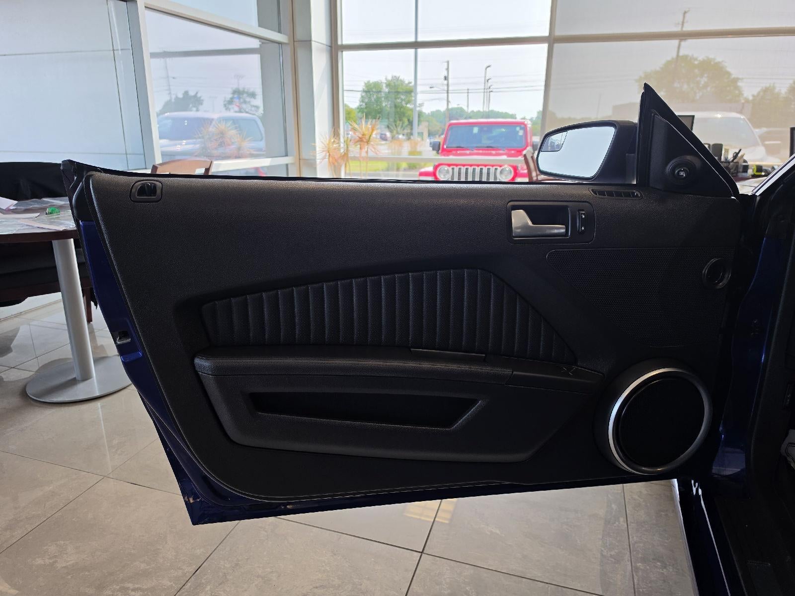 2013 Ford Shelby GT500 Base