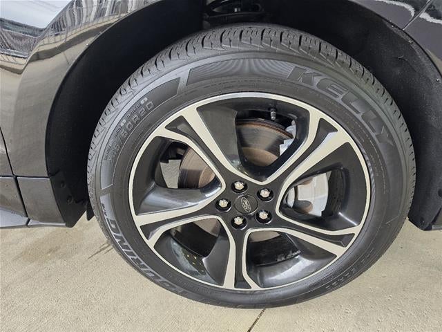 2021 Ford Edge ST