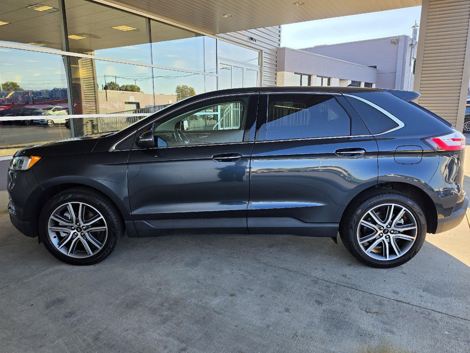 2024 Ford Edge Titanium