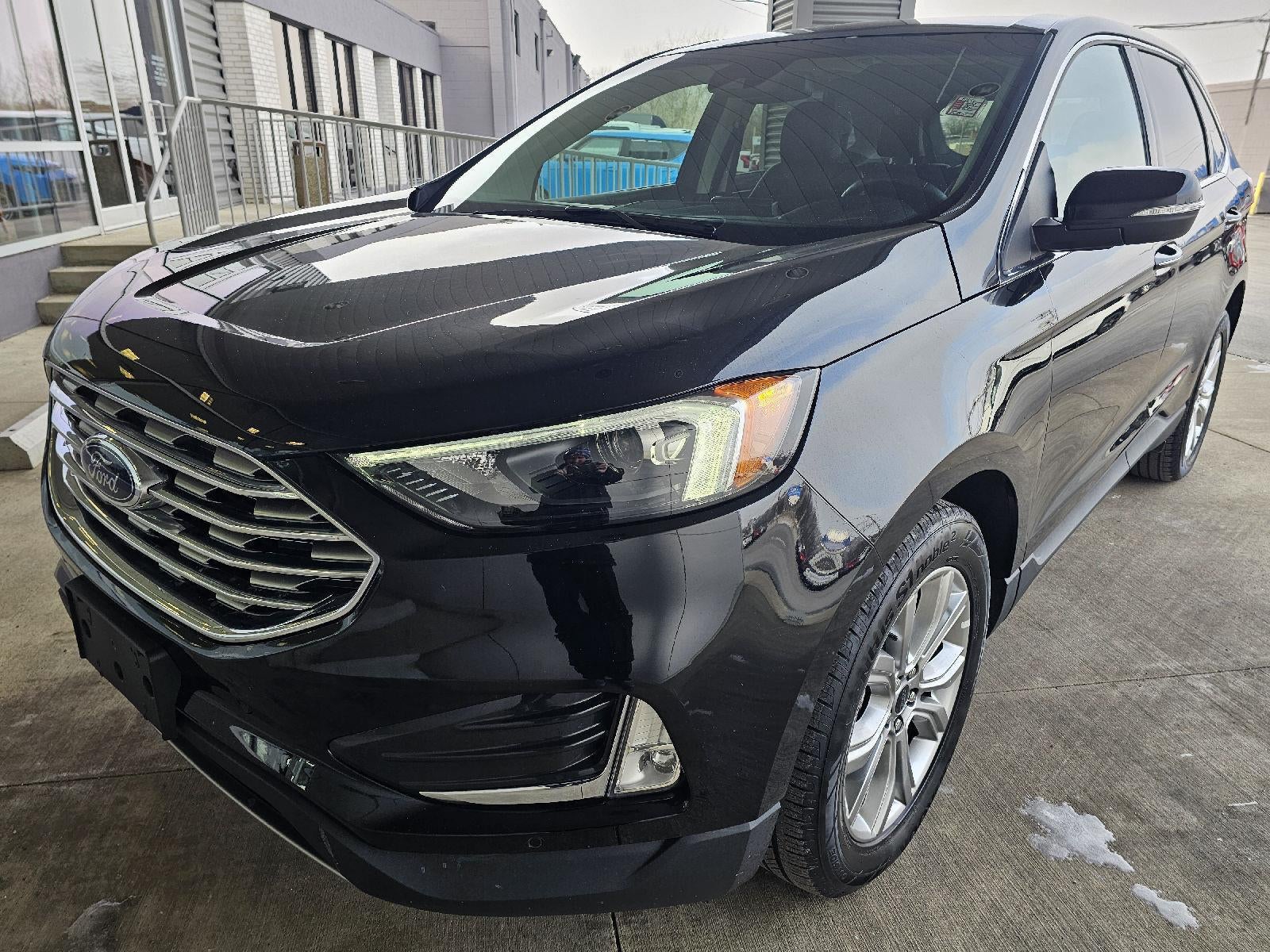 2024 Ford Edge Titanium