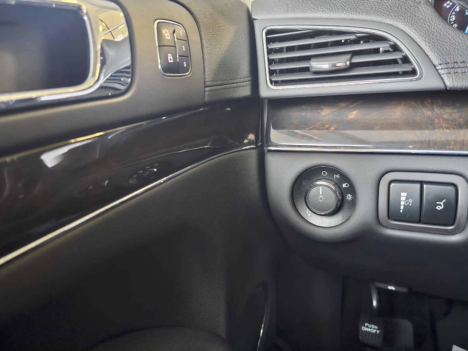 2016 Lincoln MKT EcoBoost