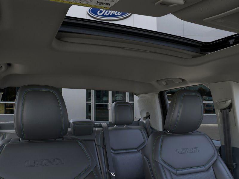 2025 Ford Maverick Lobo