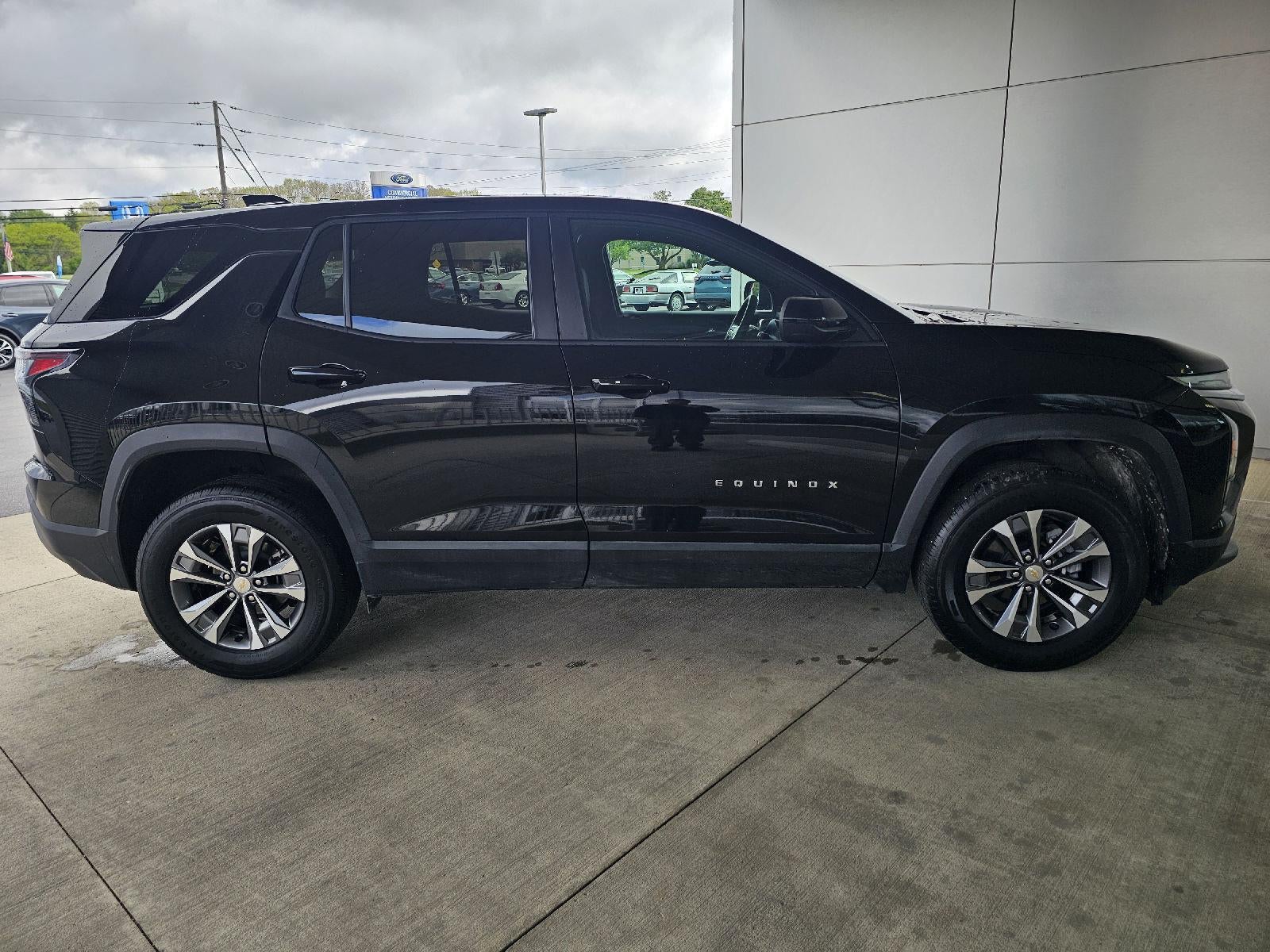 2026 Chevrolet Equinox FWD LT