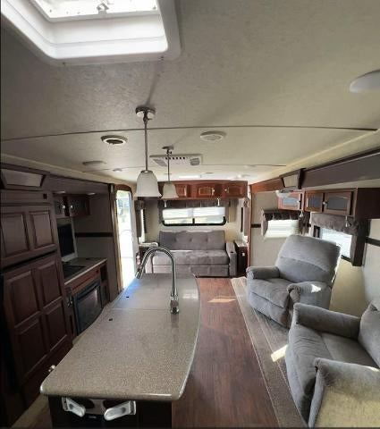 2016 ROCKWOOD WINDJAMMER Base