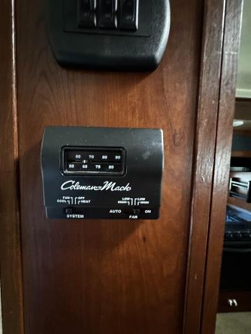 2016 ROCKWOOD WINDJAMMER Base