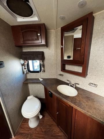 2016 ROCKWOOD WINDJAMMER Base