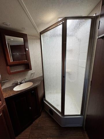 2016 ROCKWOOD WINDJAMMER Base