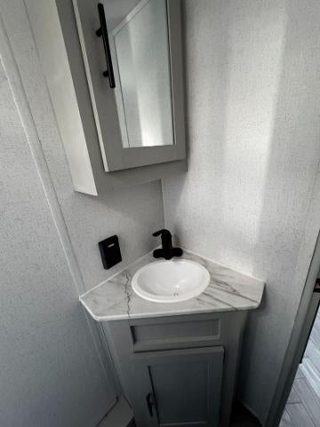 2022 FOREST RIVER SALEM Base