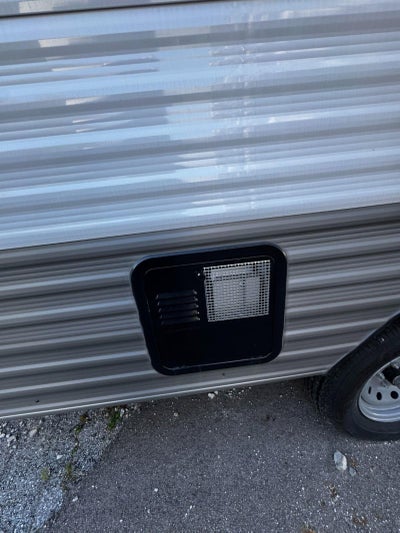 2023 KEYSTONE COLEMAN LANTERN Base