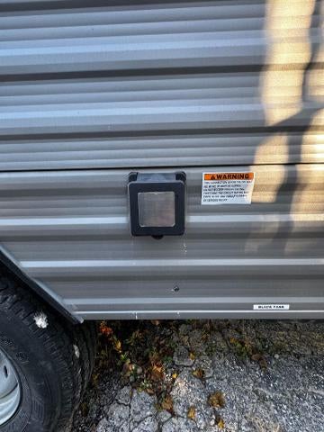 2023 KEYSTONE COLEMAN LANTERN Base